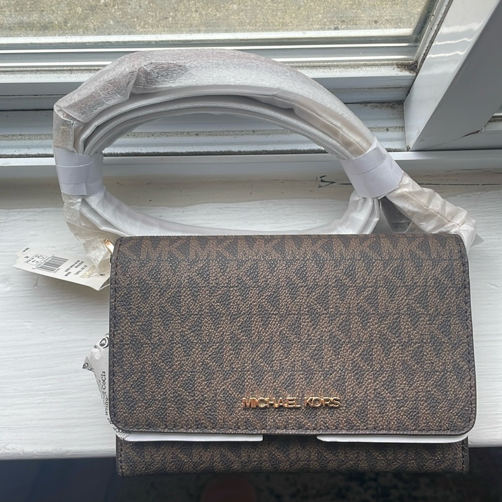 Crossbody wallet bag